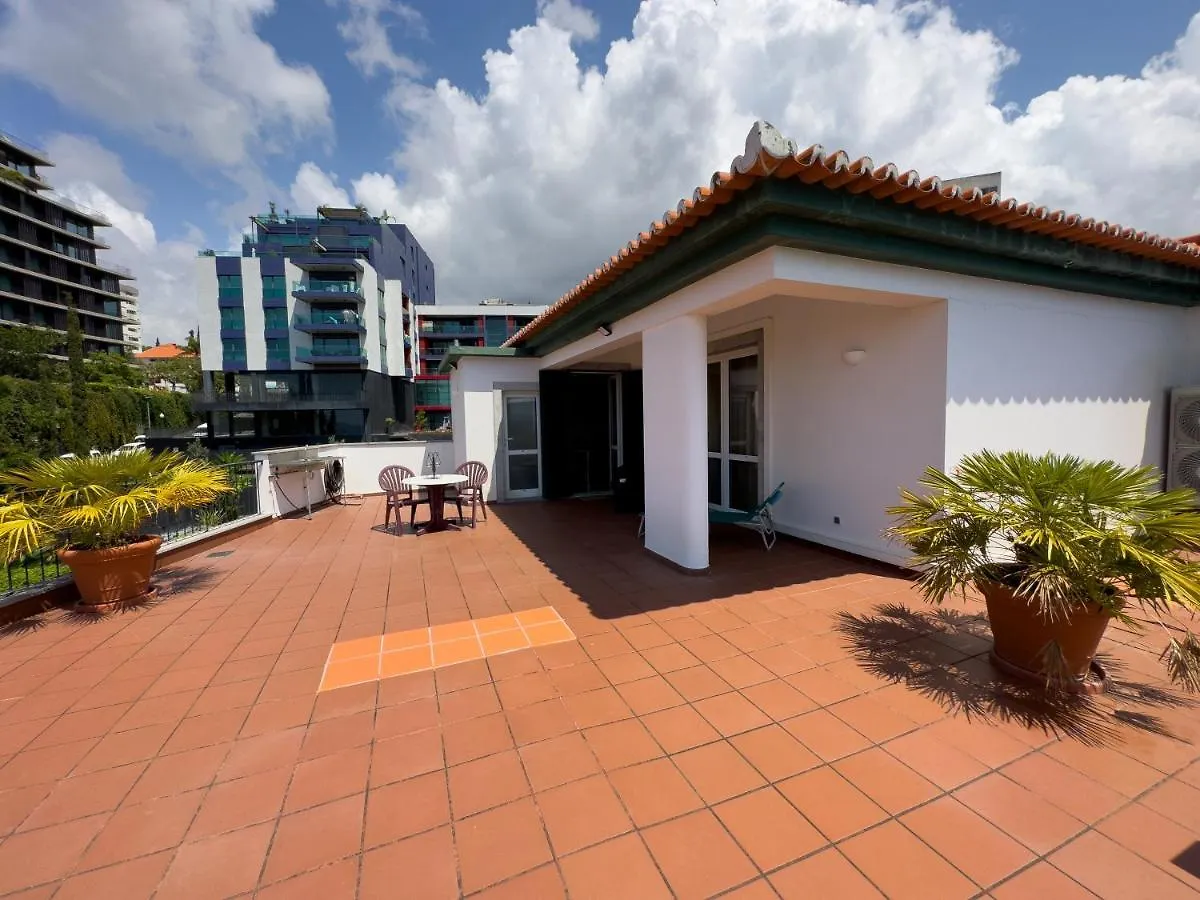 Apartment Casino Villa With Sea View Funchal
